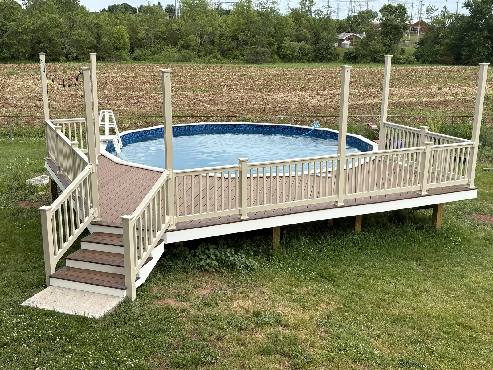 Above-Ground Pool Deck